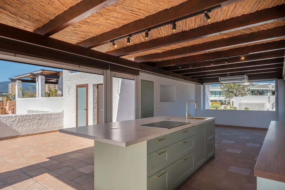 Penthouse in Nueva Andalucía