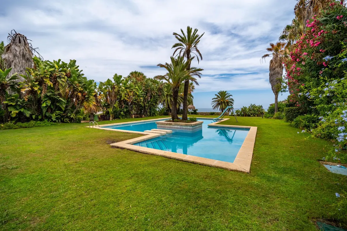 Detached Villa in Estepona