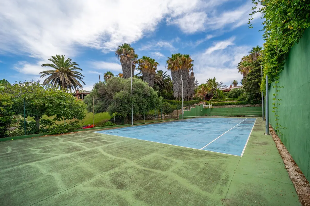 Detached Villa in Estepona