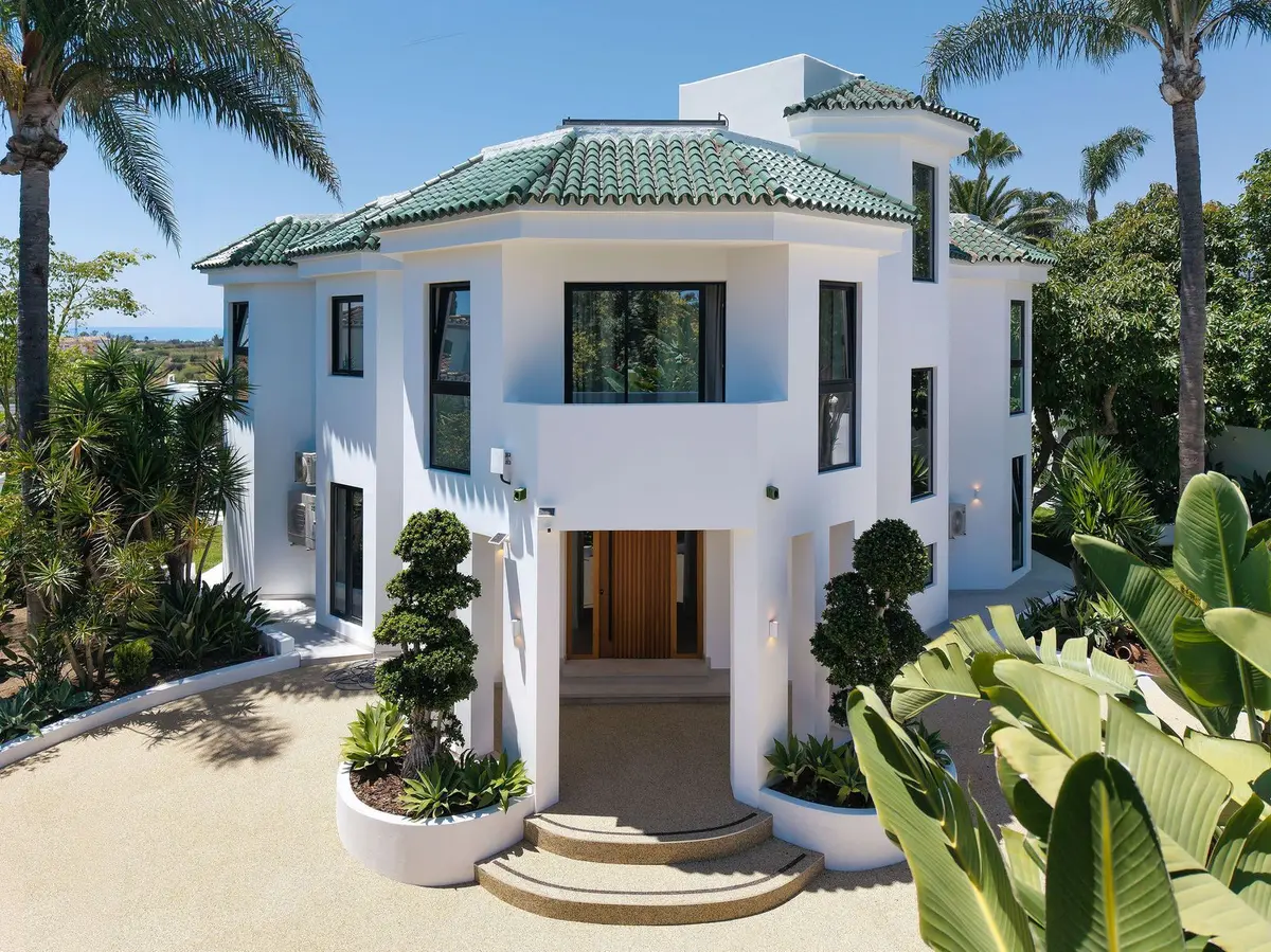 Detached Villa in Bel Air