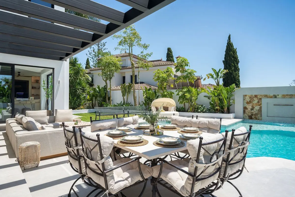 Detached Villa in Bel Air