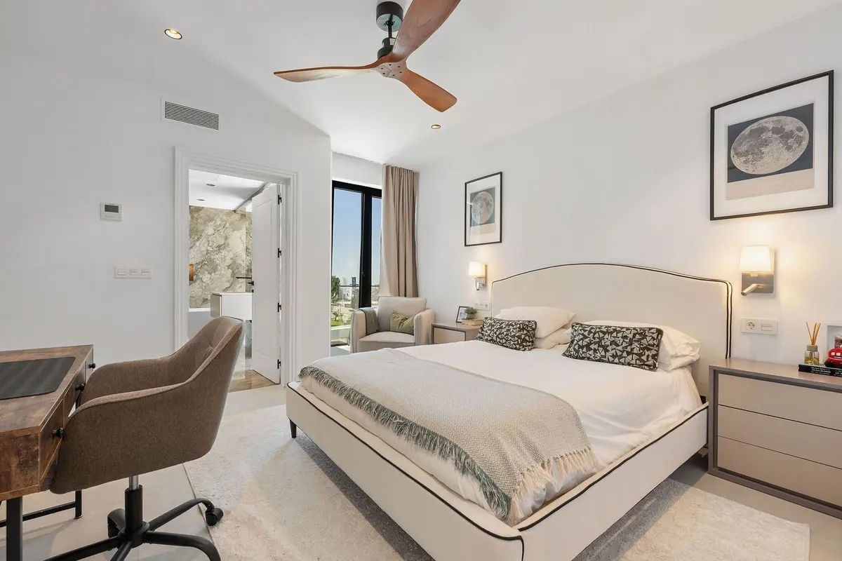 Detached Villa in Bel Air