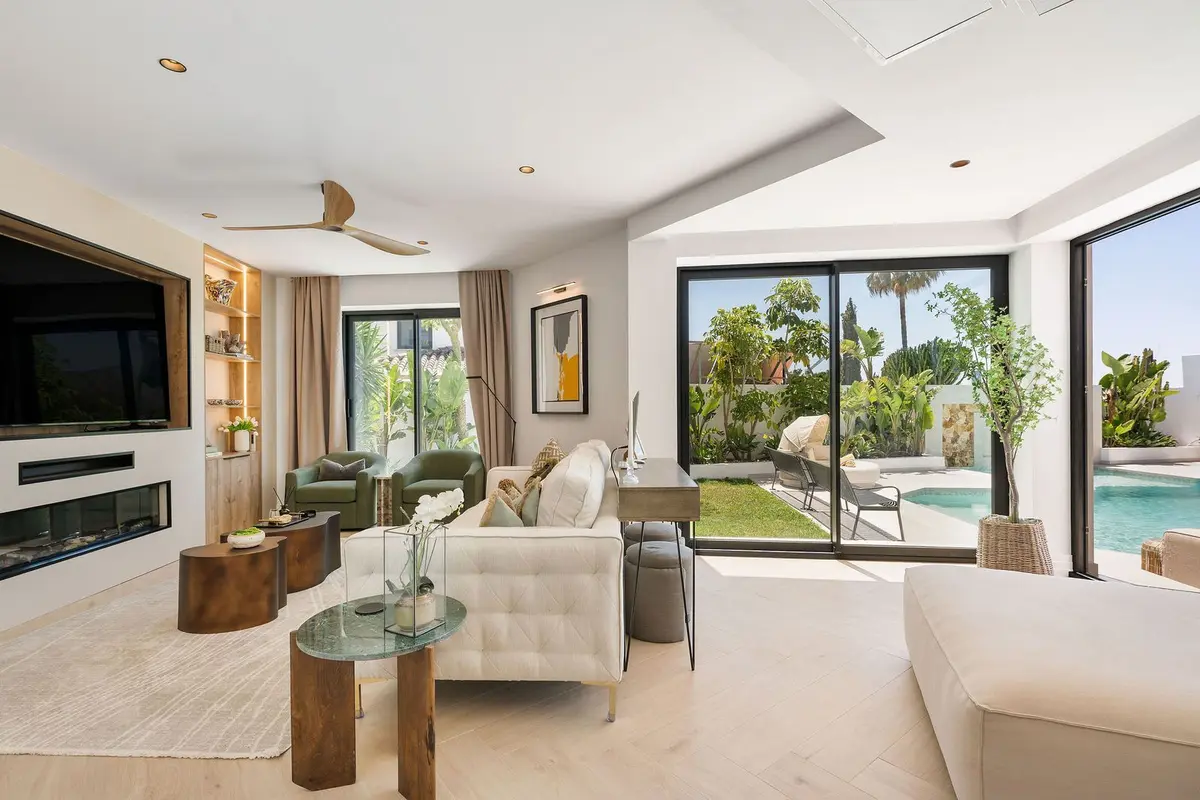 Detached Villa in Bel Air
