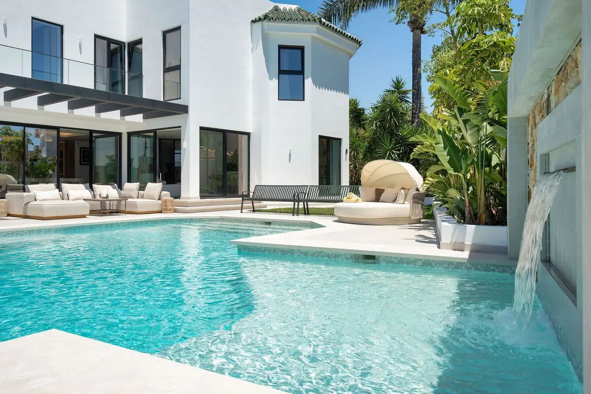 Detached Villa in Bel Air