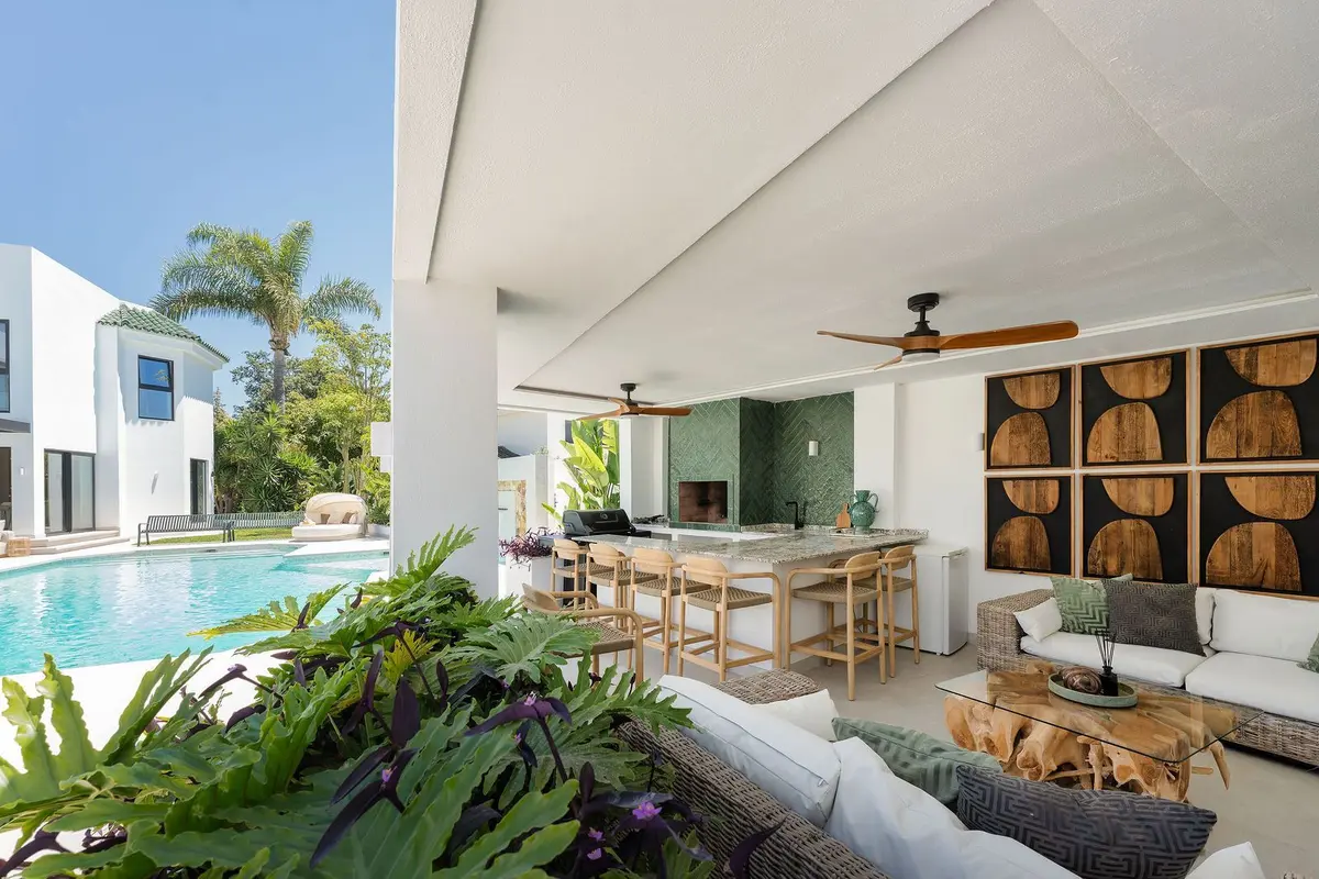 Detached Villa in Bel Air