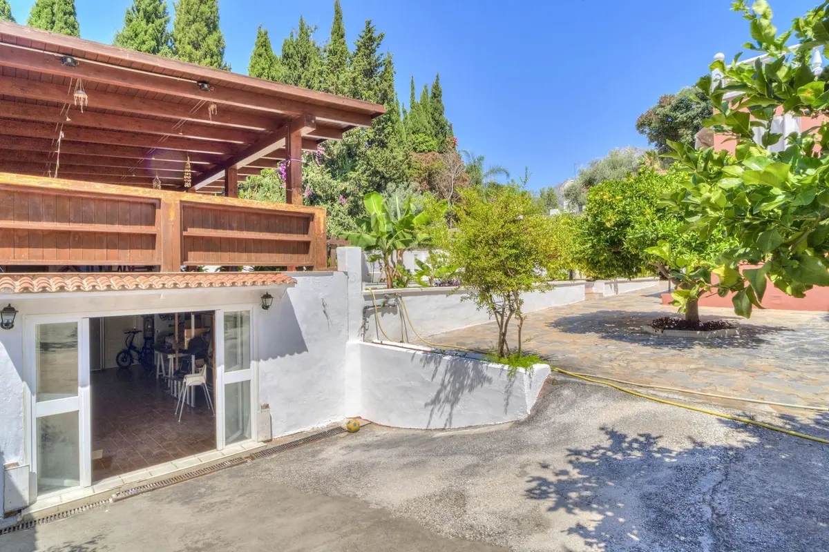 Detached Villa in Marbella