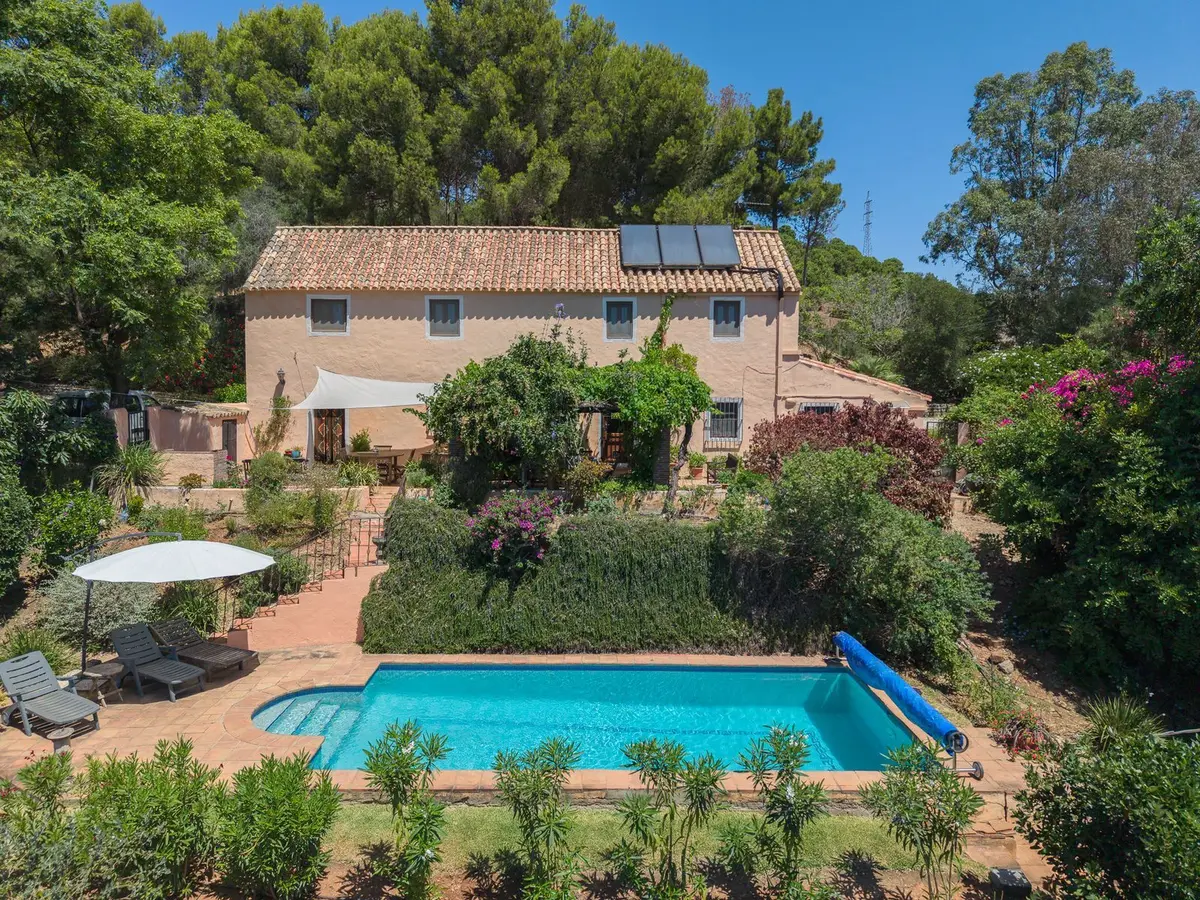 Detached Villa in Estepona
