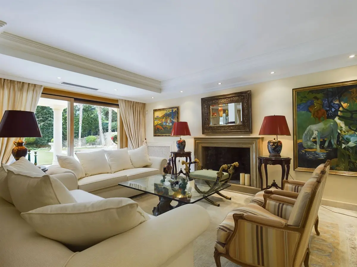 Detached Villa in Nueva Andalucía