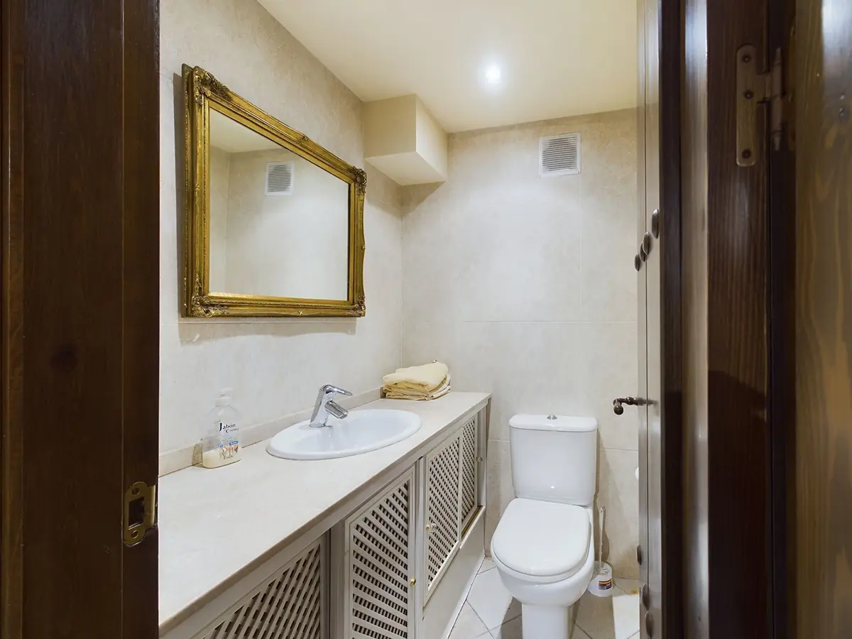 Detached Villa in Nueva Andalucía