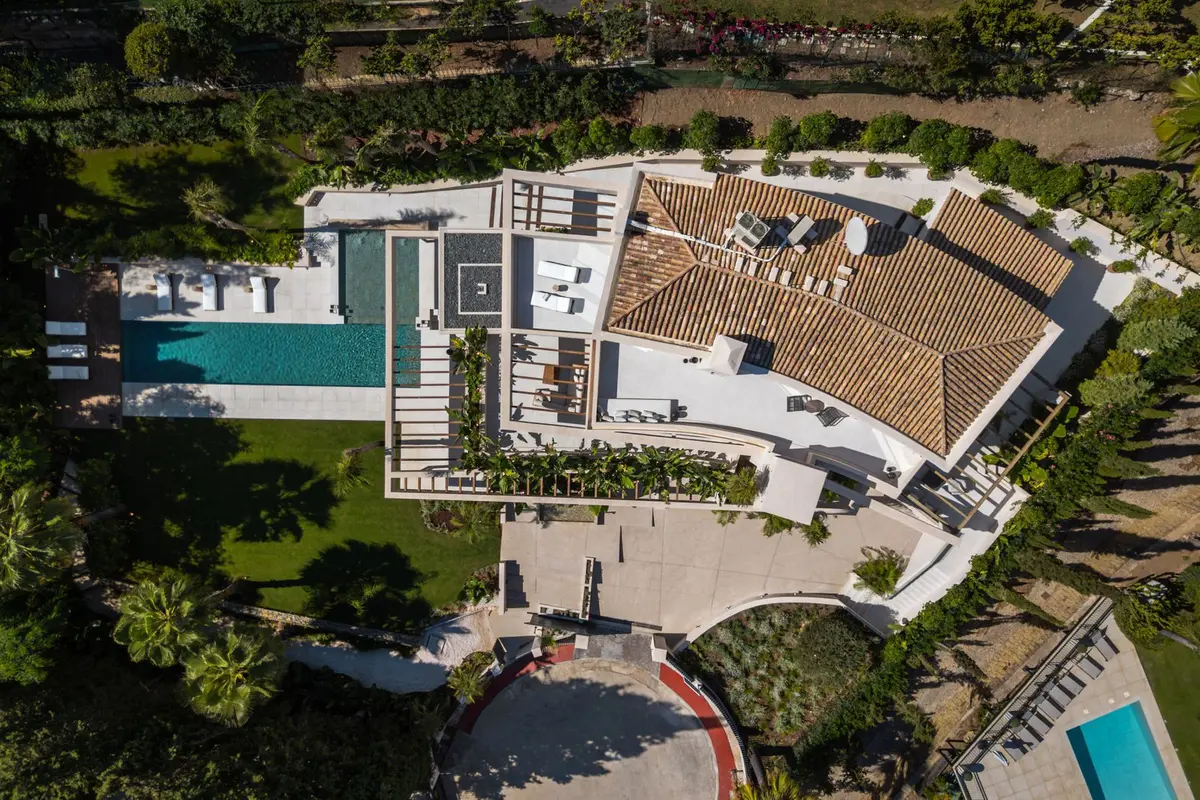 Detached Villa in Nueva Andalucía