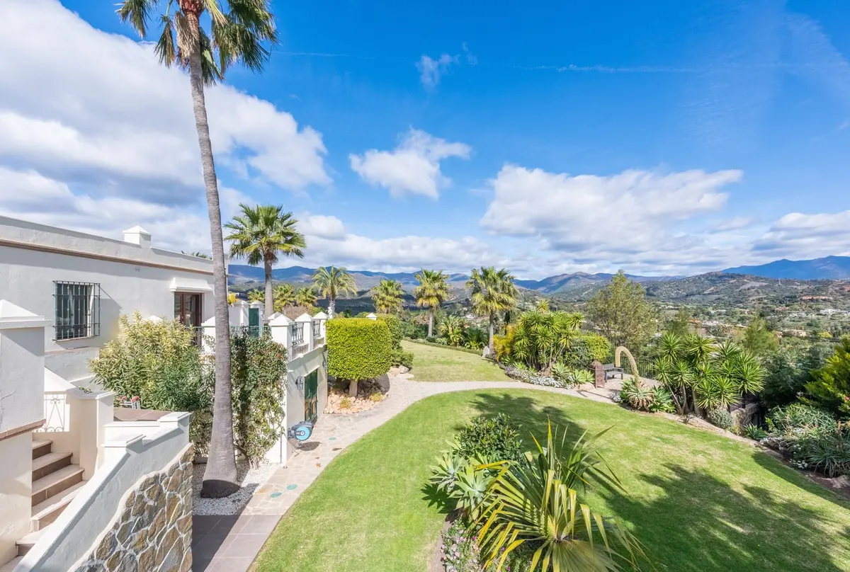 Detached Villa in Estepona