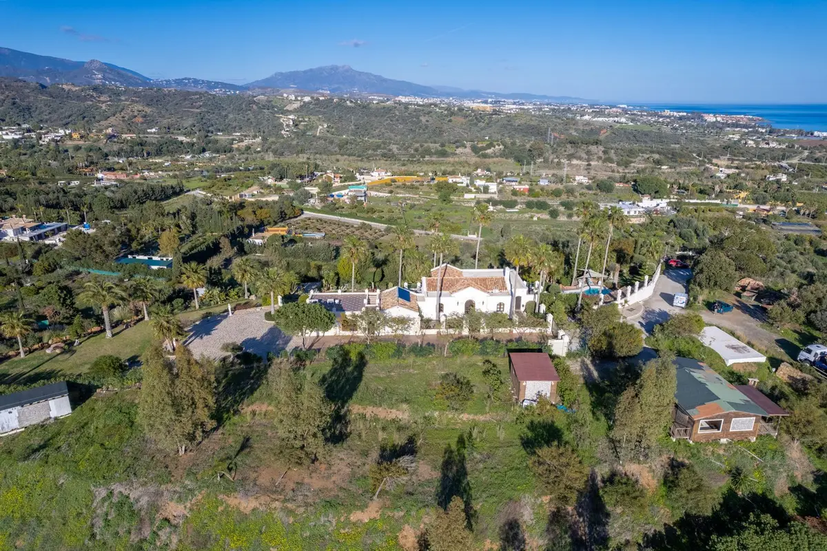 Detached Villa in Estepona
