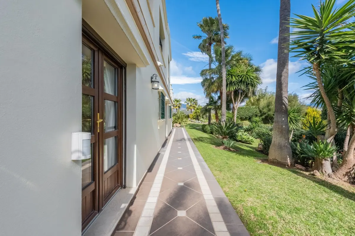 Detached Villa in Estepona