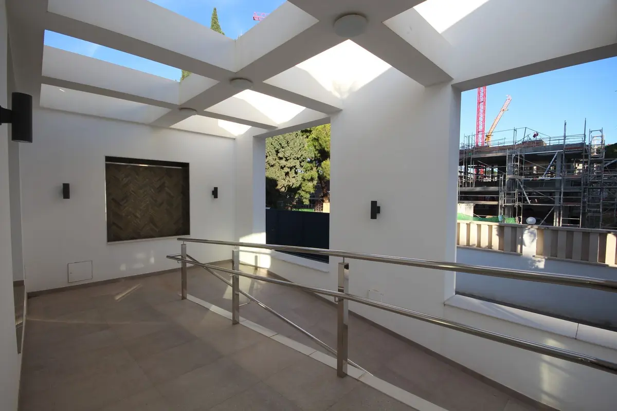 Detached Villa in Elviria