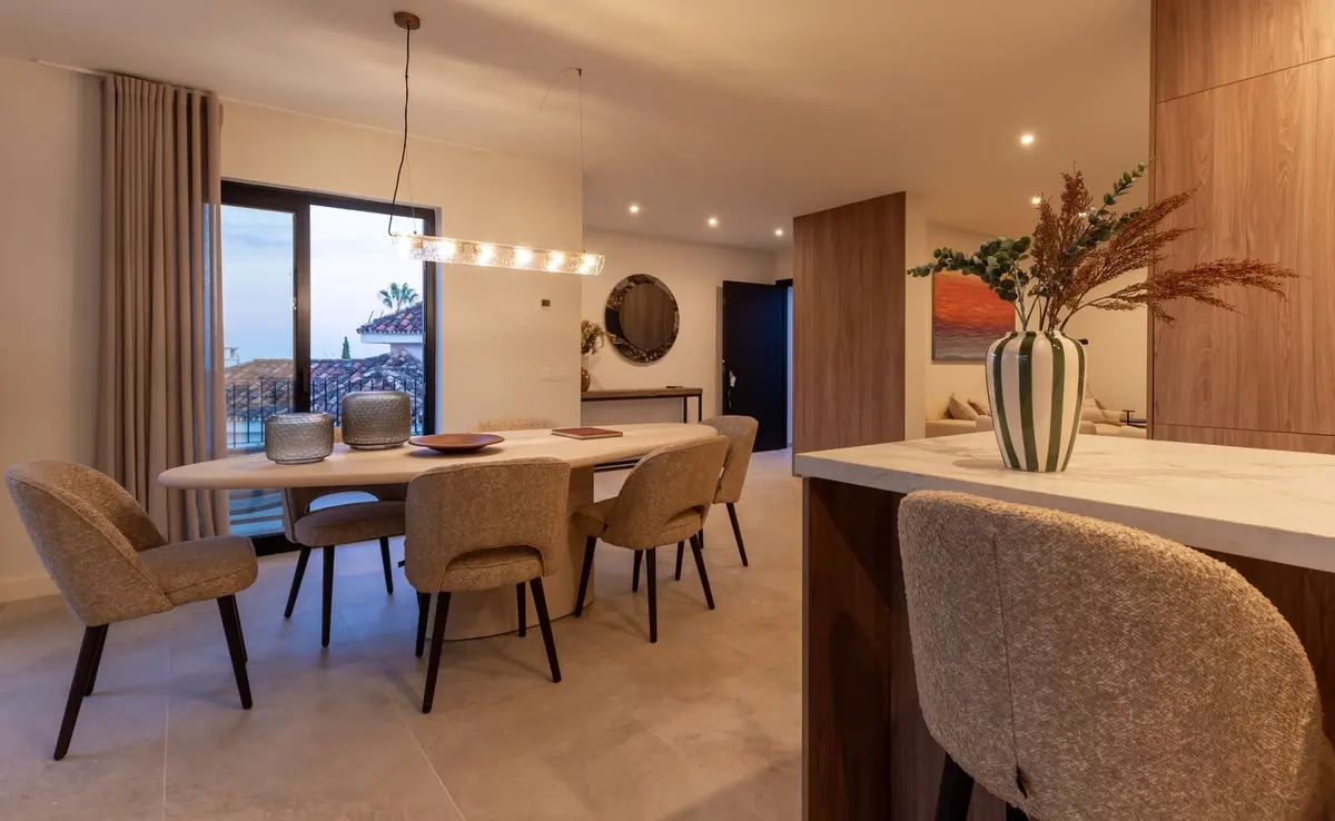 Detached Villa in Nueva Andalucía
