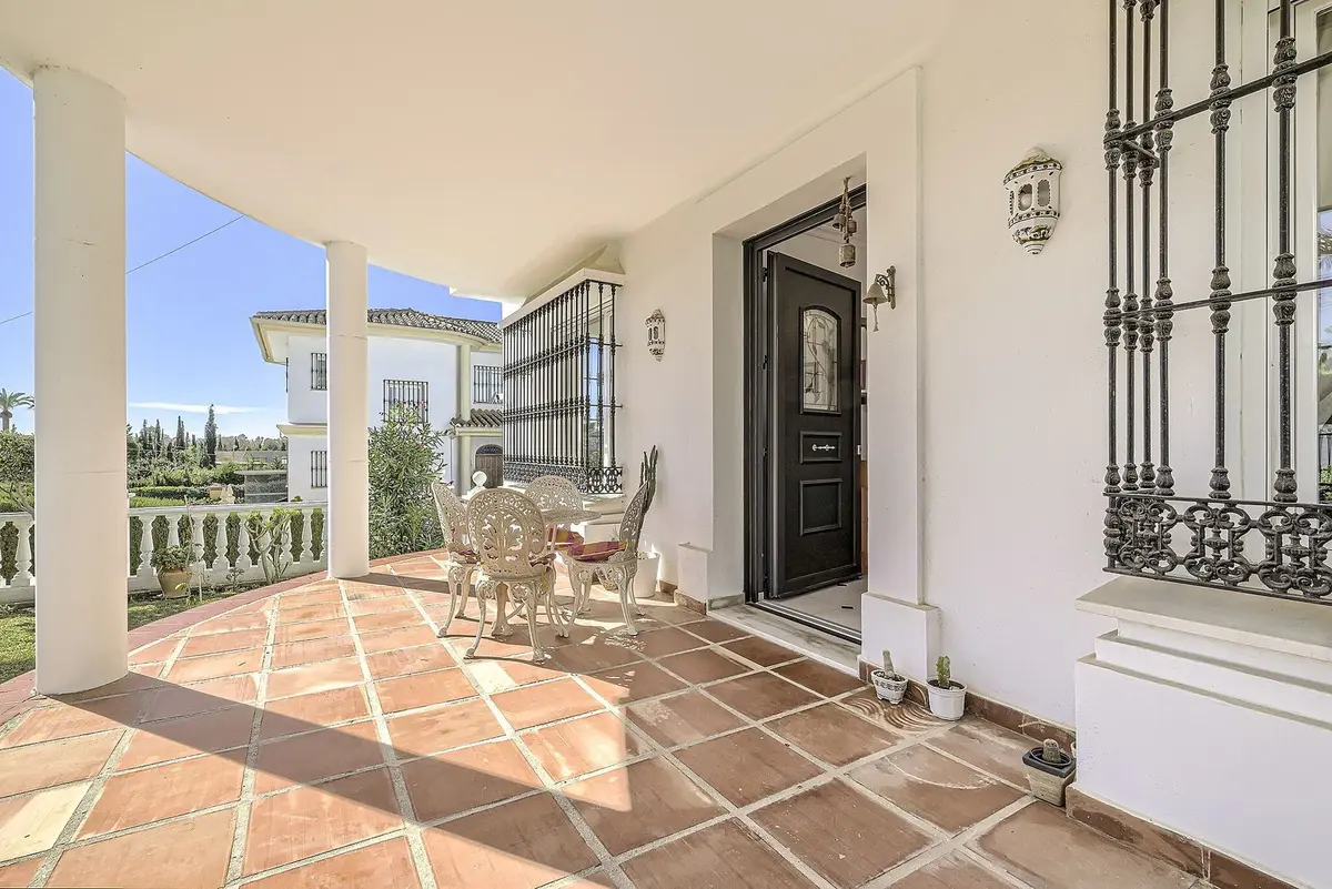 Detached Villa in Elviria