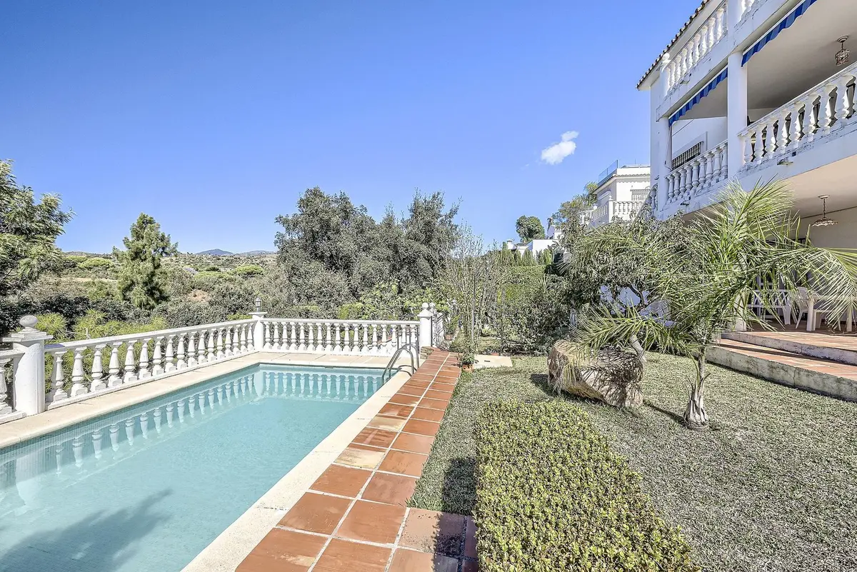 Detached Villa in Elviria
