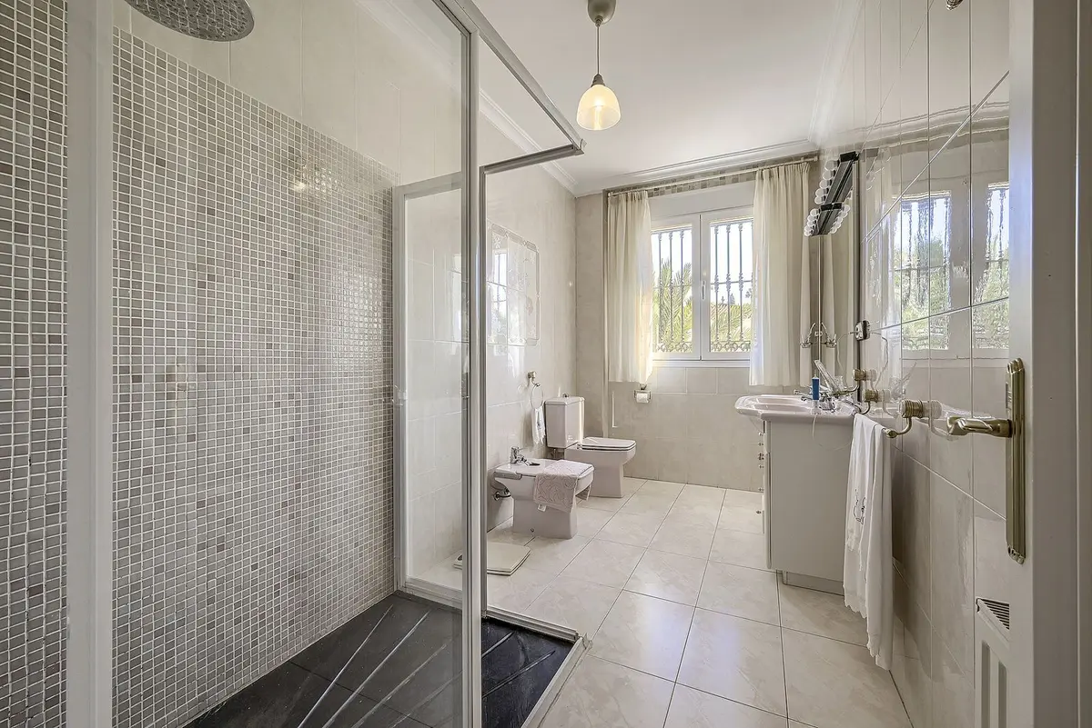 Detached Villa in Elviria