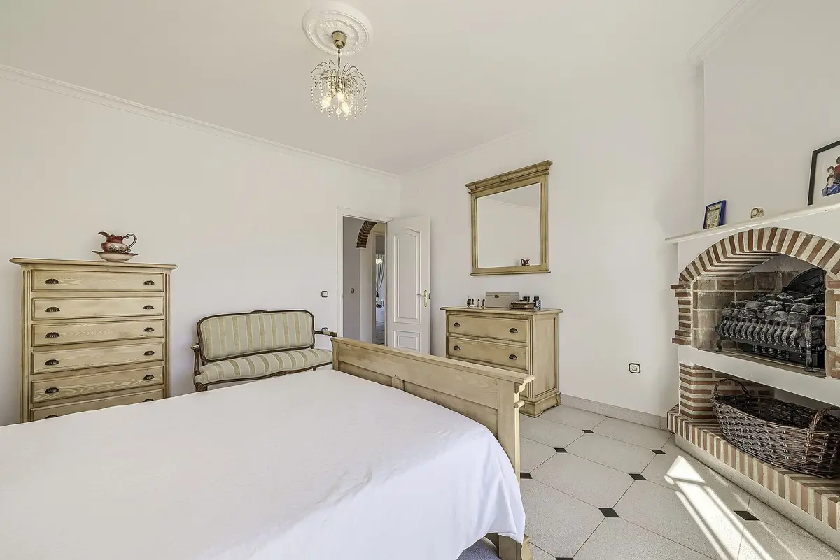 Detached Villa in Elviria