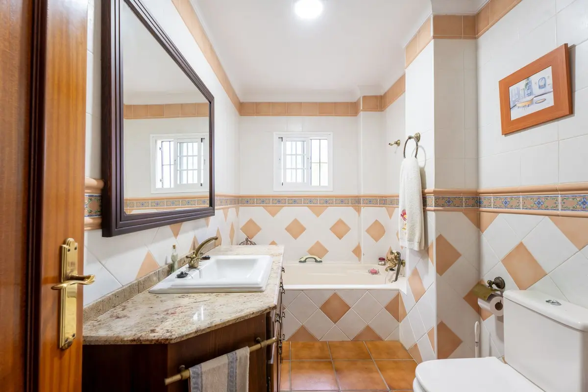 Semi-Detached House in Estepona