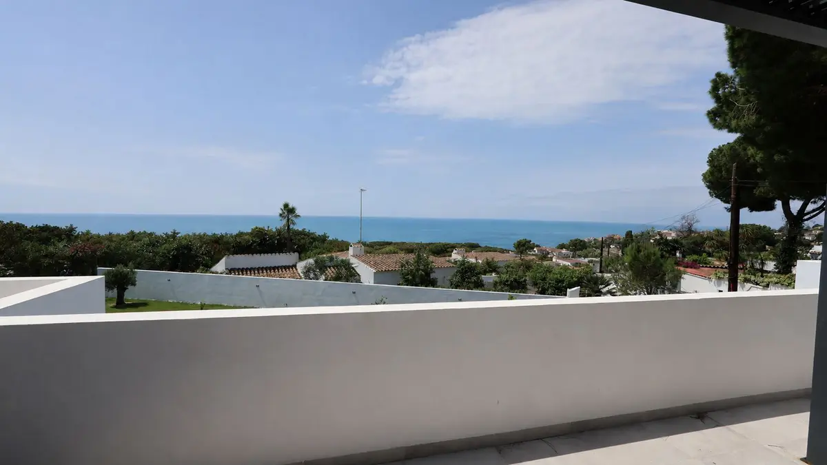 Detached Villa in Cabopino