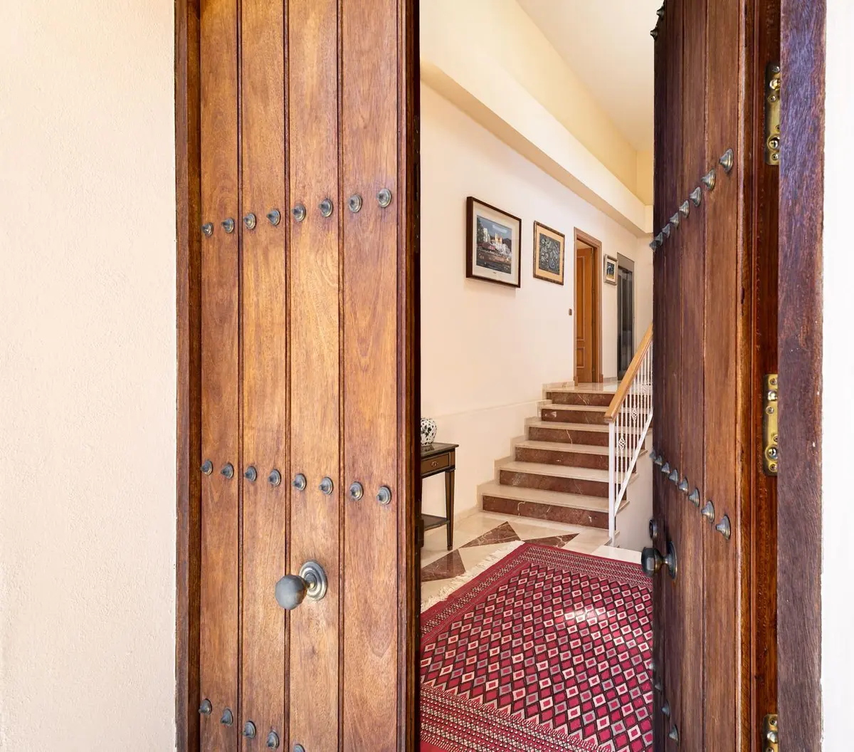 Detached Villa in El Paraiso