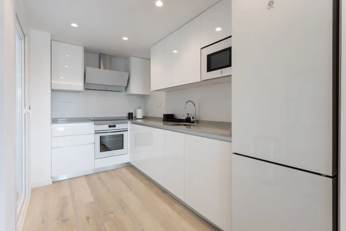Middle Floor Apartment in Nueva Andalucía