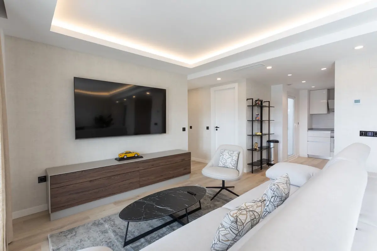 Middle Floor Apartment in Nueva Andalucía