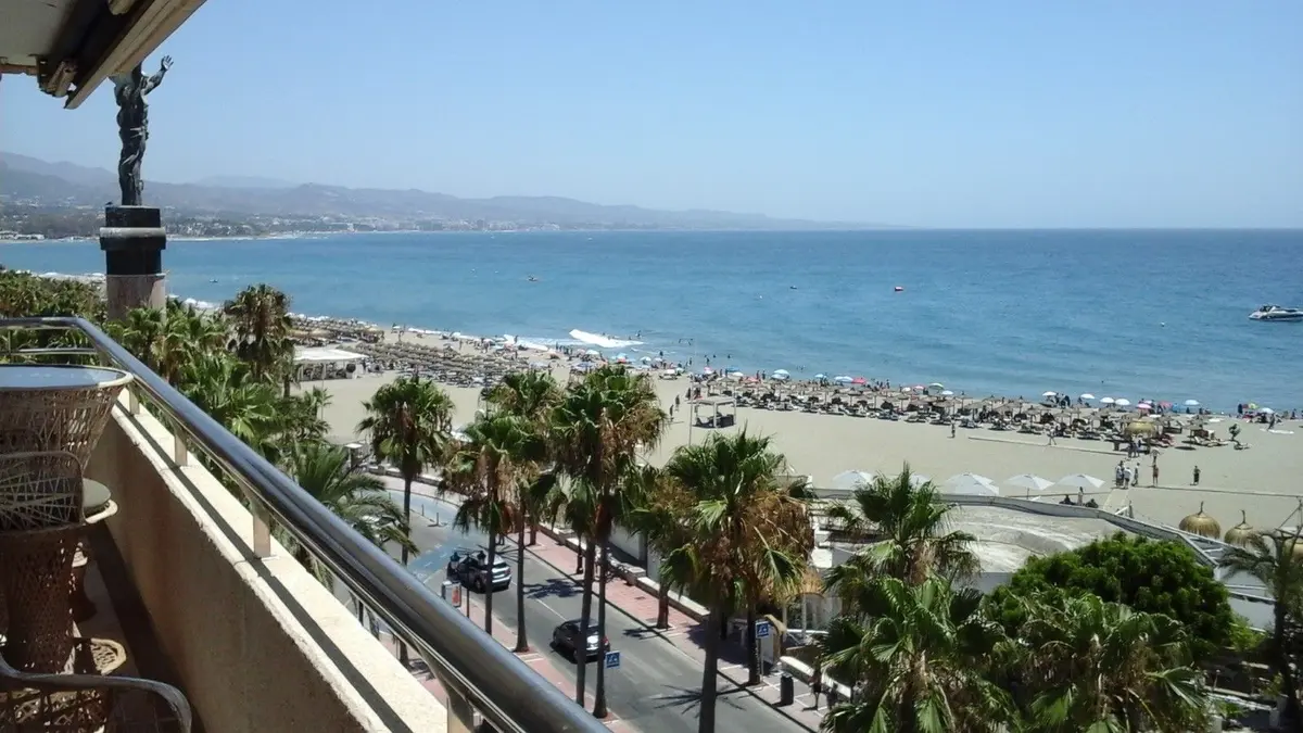 Middle Floor Apartment in Puerto Banús