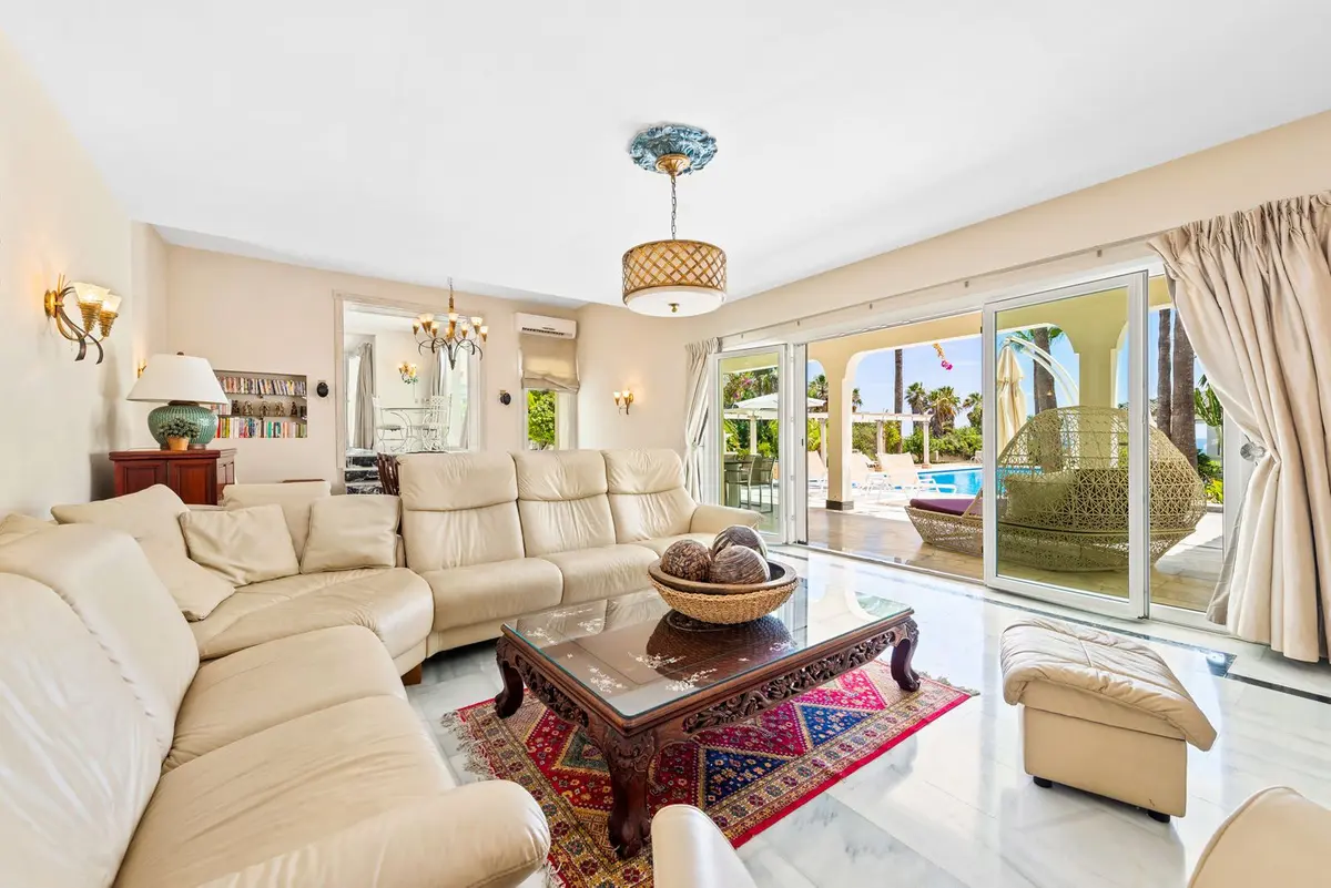 Detached Villa in Estepona