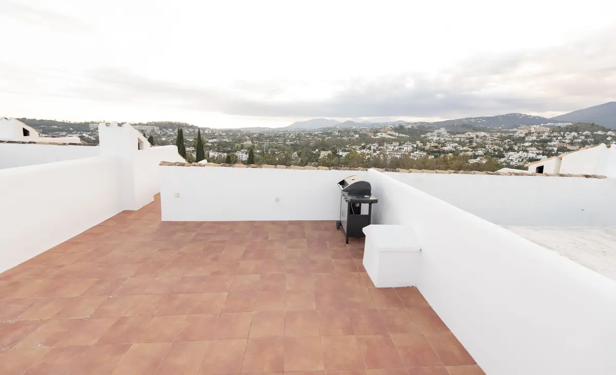 Townhouse in Nueva Andalucía