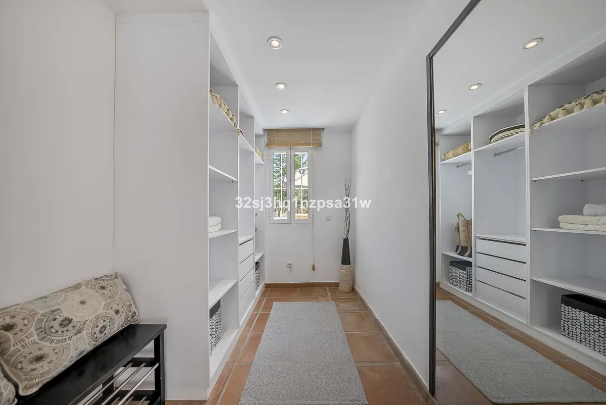 Detached Villa in Estepona