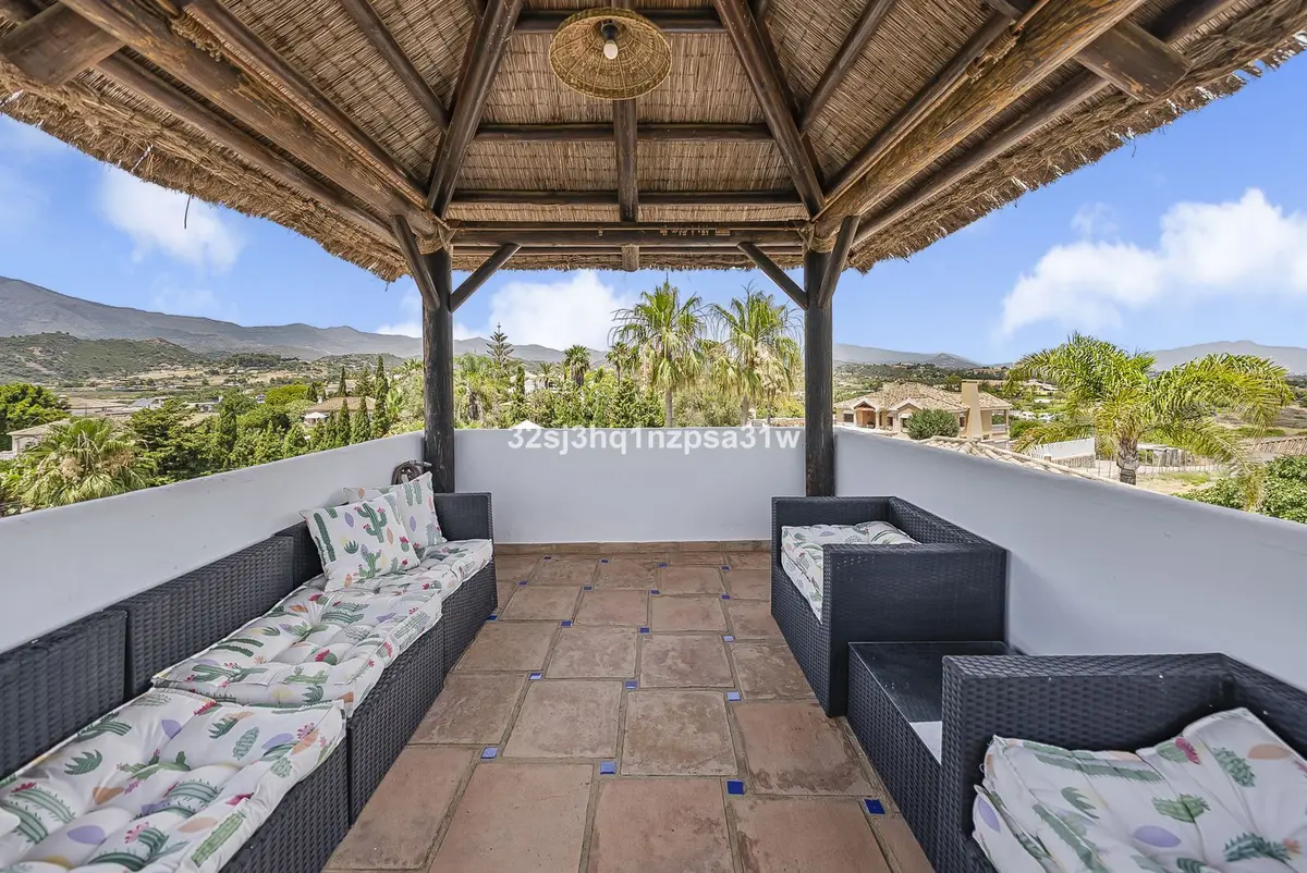 Detached Villa in Estepona