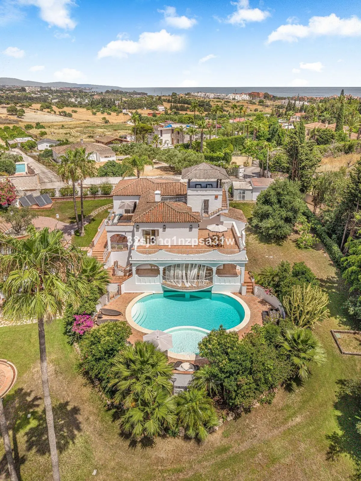 Detached Villa in Estepona