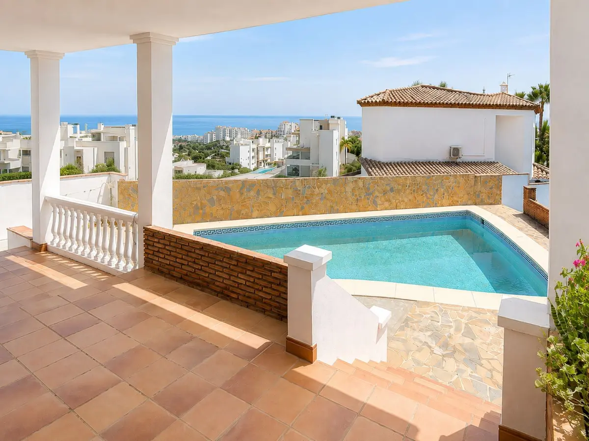 Detached Villa in Estepona