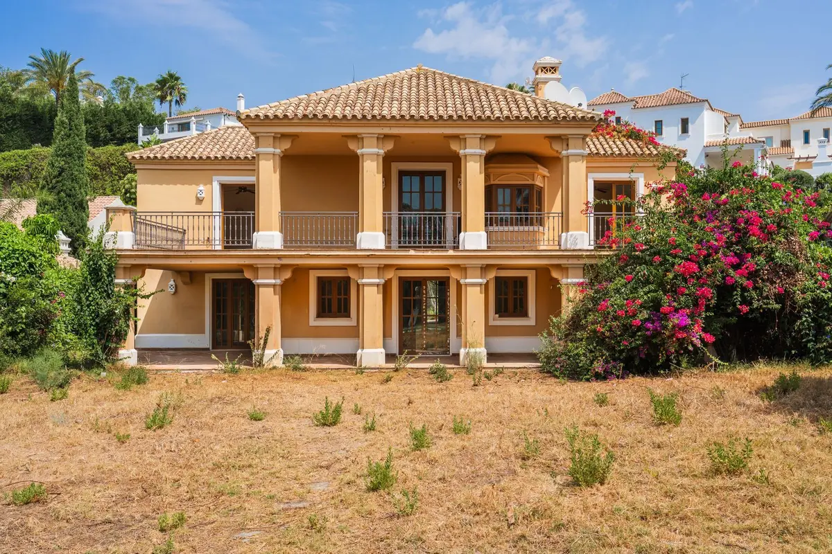 Detached Villa in Estepona