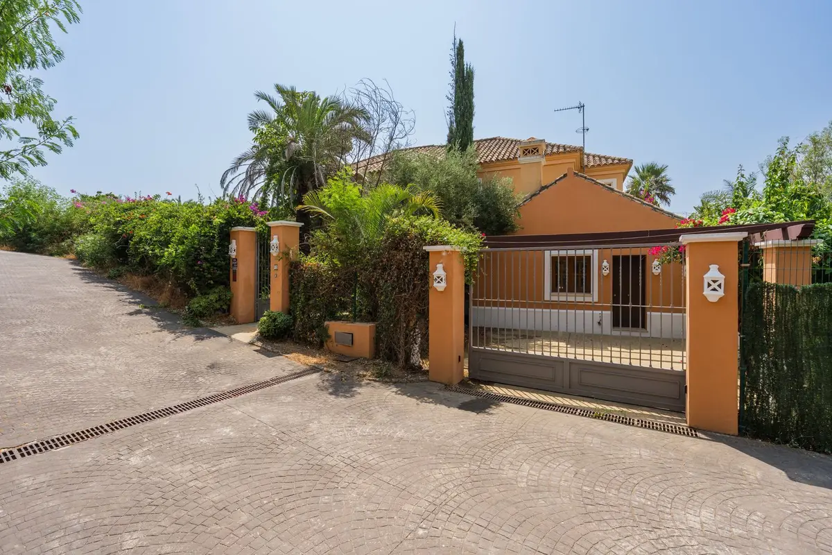 Detached Villa in Estepona