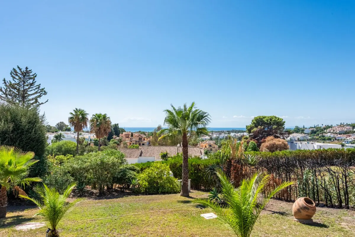 Detached Villa in Atalaya