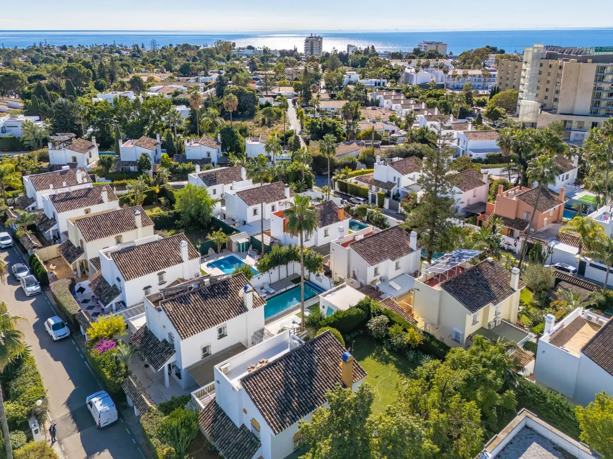 Detached Villa in Estepona