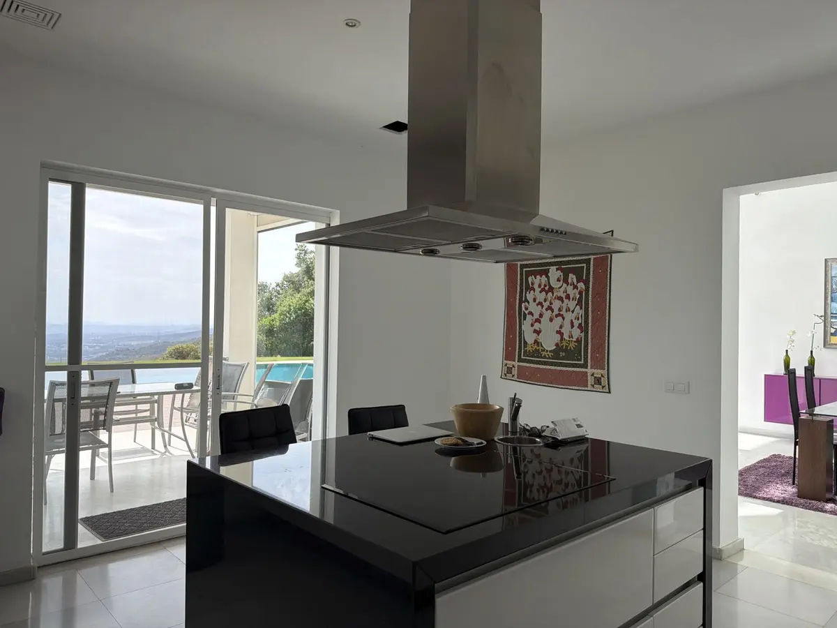 Detached Villa in Estepona