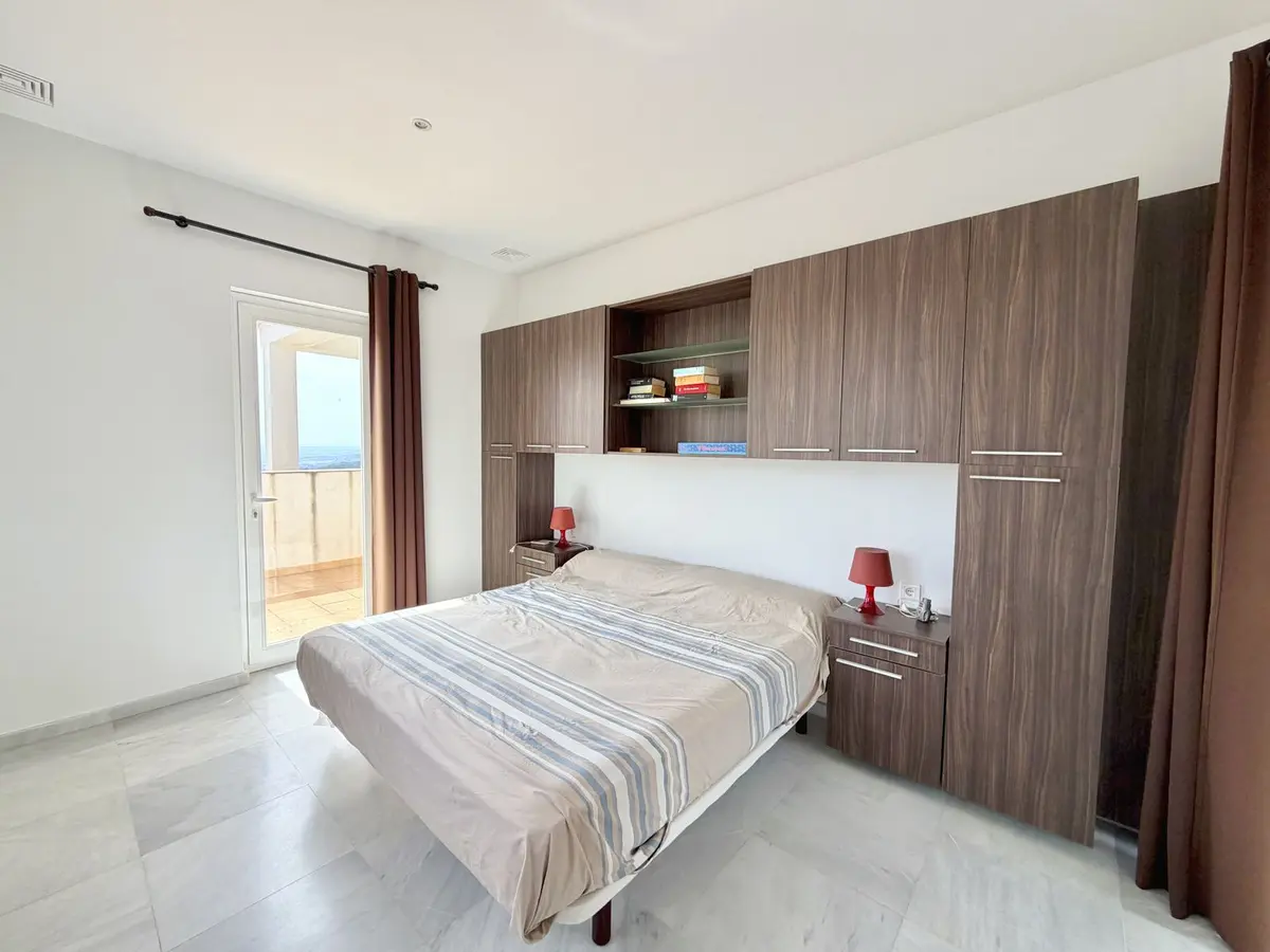 Detached Villa in Estepona