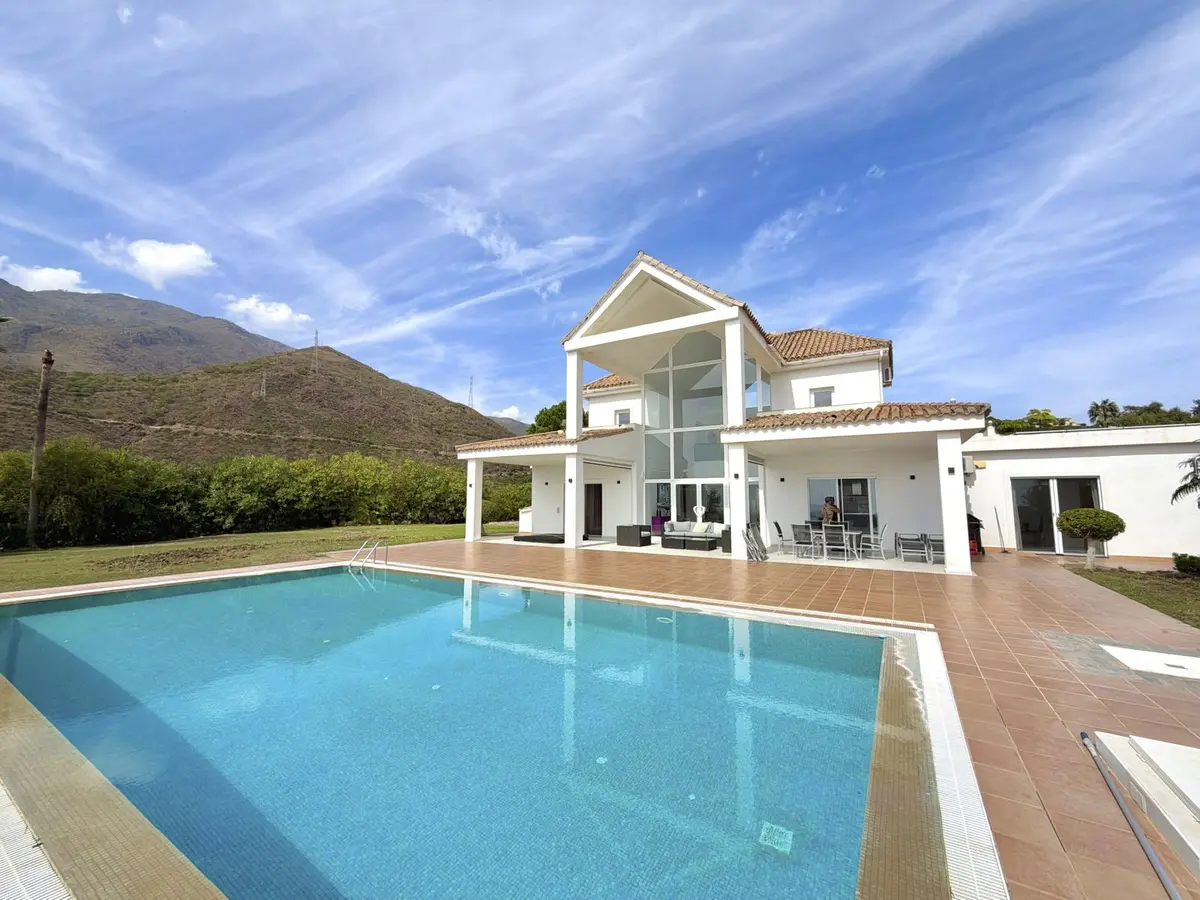 Detached Villa in Estepona