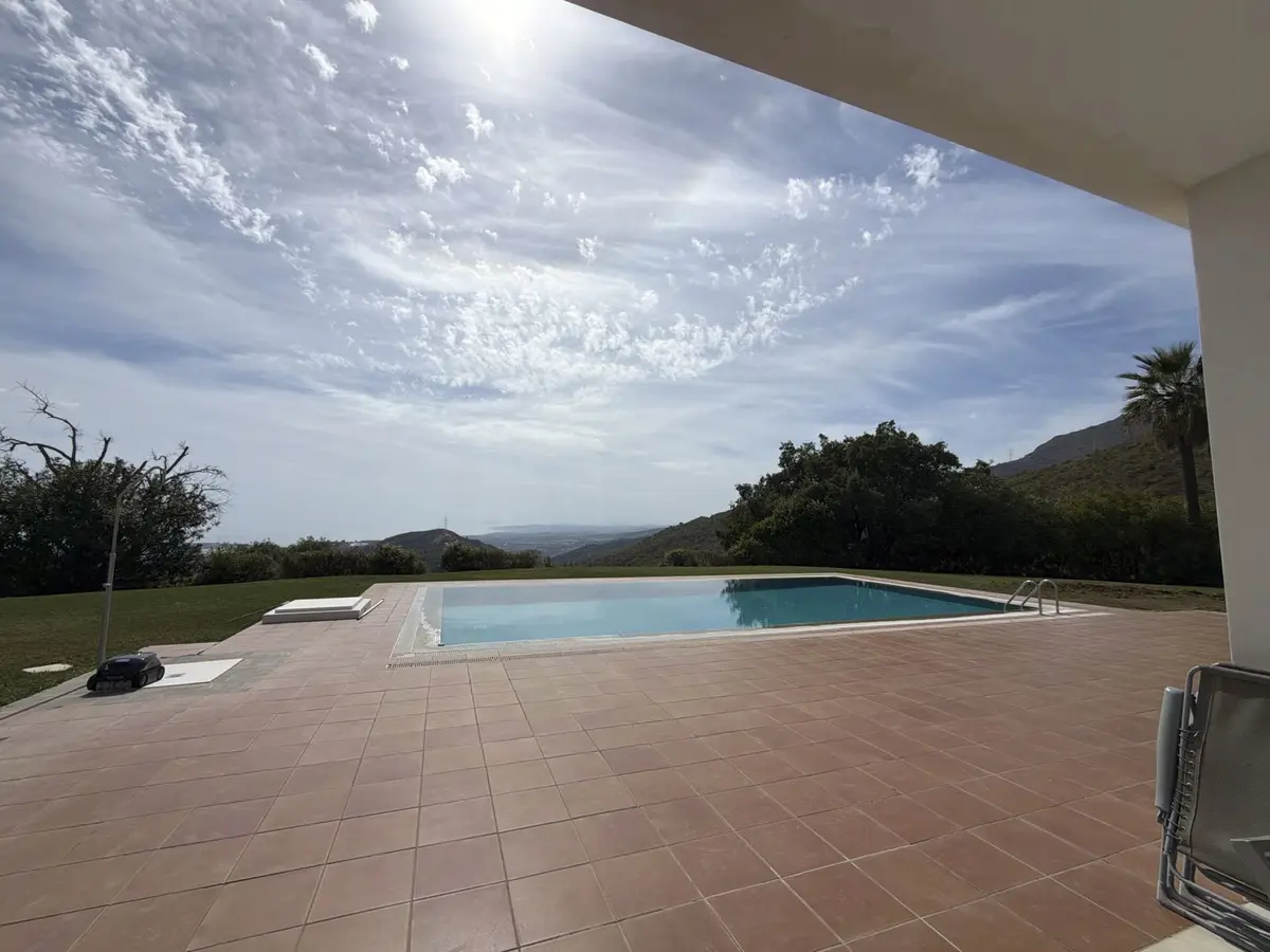 Detached Villa in Estepona