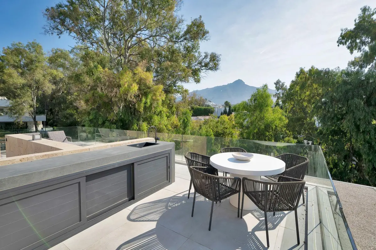 Detached Villa in Marbella