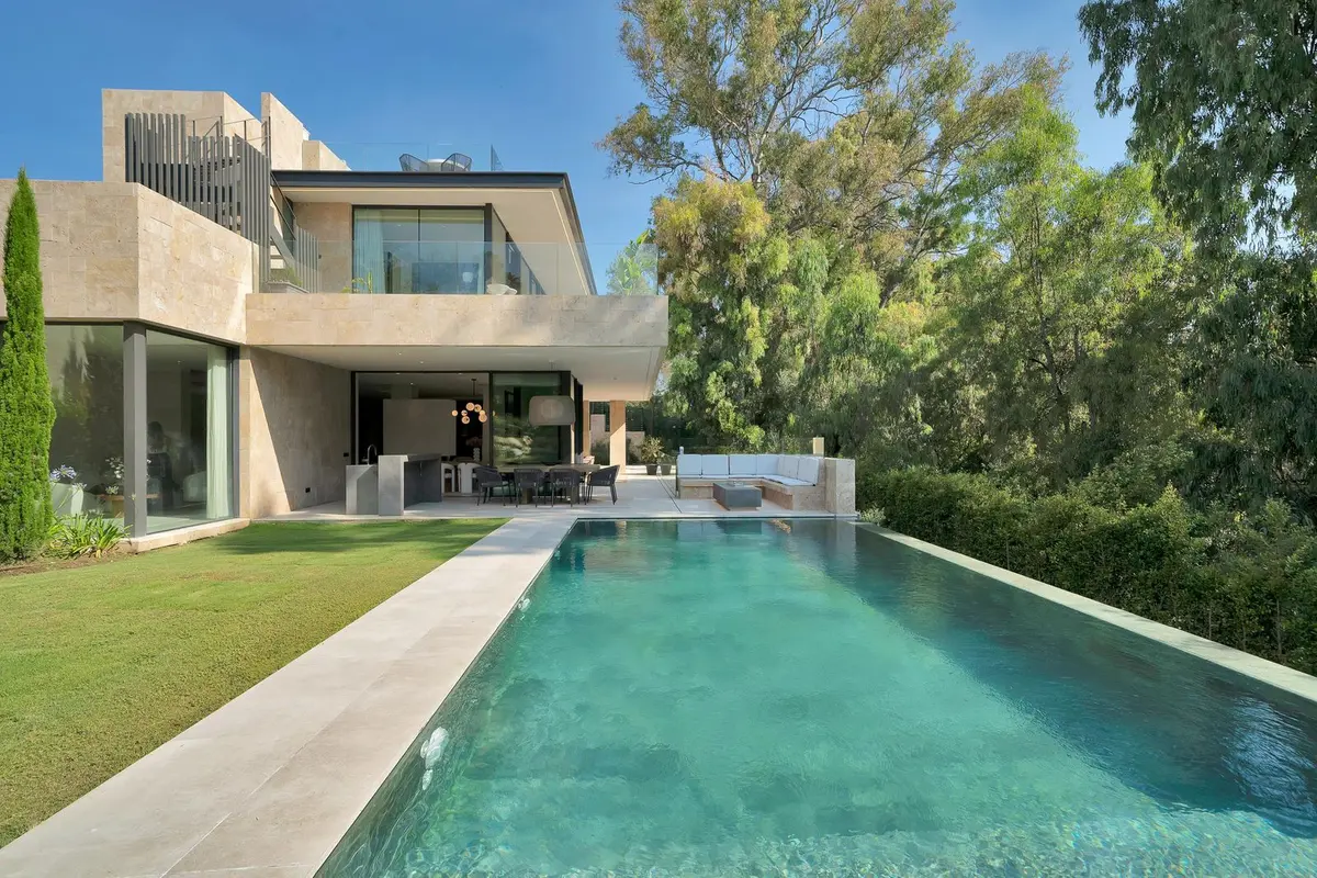 Detached Villa in Marbella