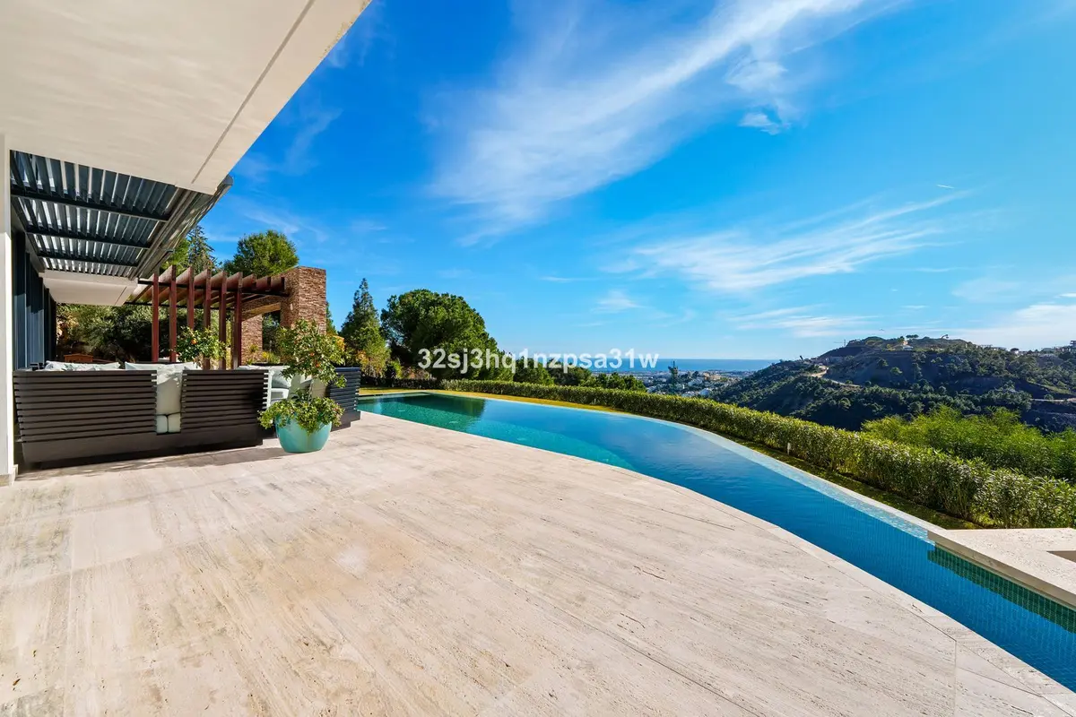 Detached Villa in Benahavís