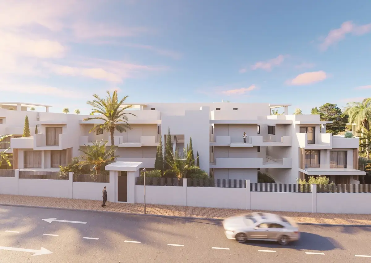 Middle Floor Apartment in Estepona