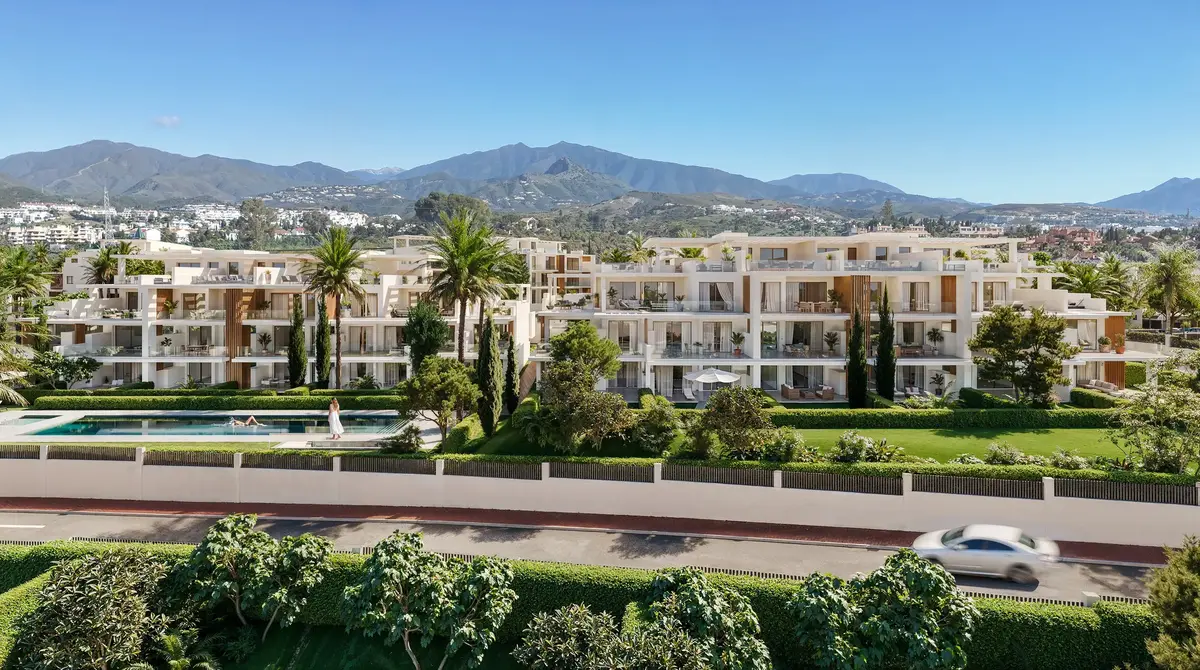 Middle Floor Apartment in Estepona