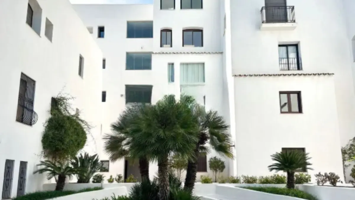 Middle Floor Apartment in Marbella