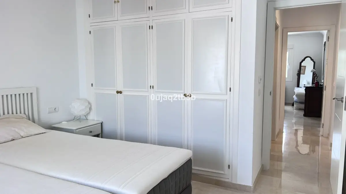Duplex in Nueva Andalucía
